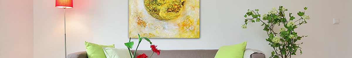 Lichtraum mit Mondbild Lichtraum mit Mondbild